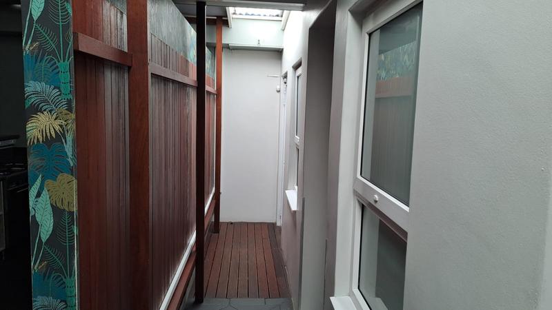 To Let commercial Property for Rent in Walmer Eastern Cape